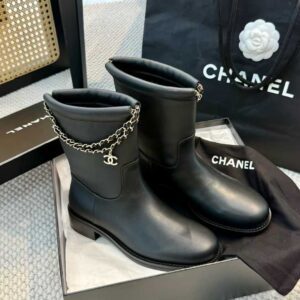 CHANEL 25B Short boots