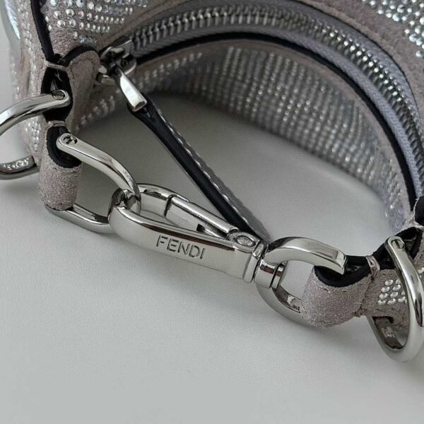 Fendi  graphy NANO （The chain is equipped separately ）