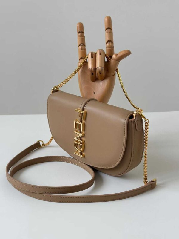 Fendi graphy Wallet on Chain