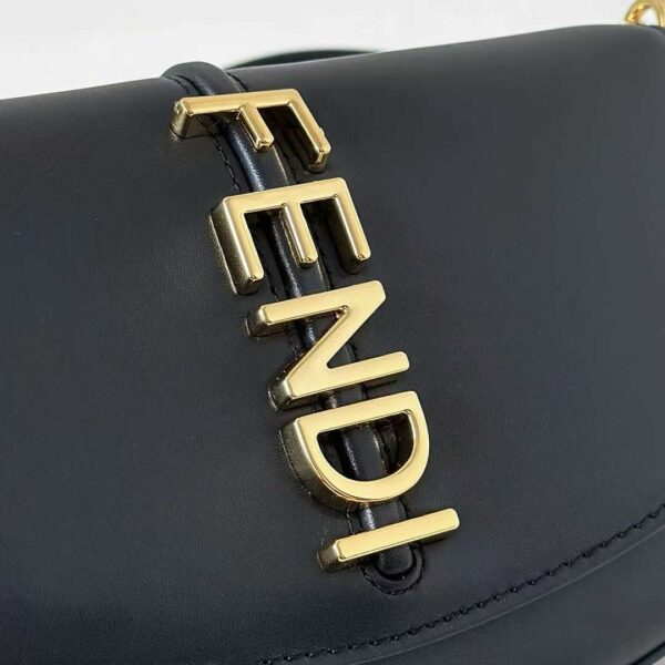 Fendi graphy Wallet on Chain