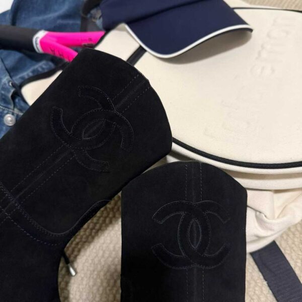 CHANEL Short boots