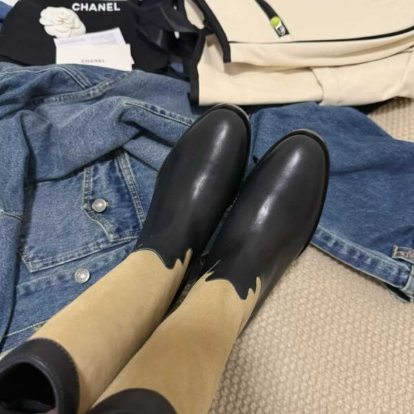 CHANEL Short boots