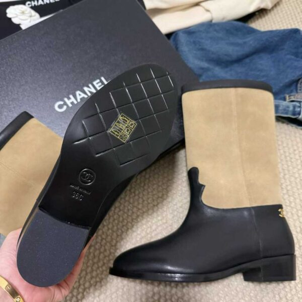CHANEL Short boots