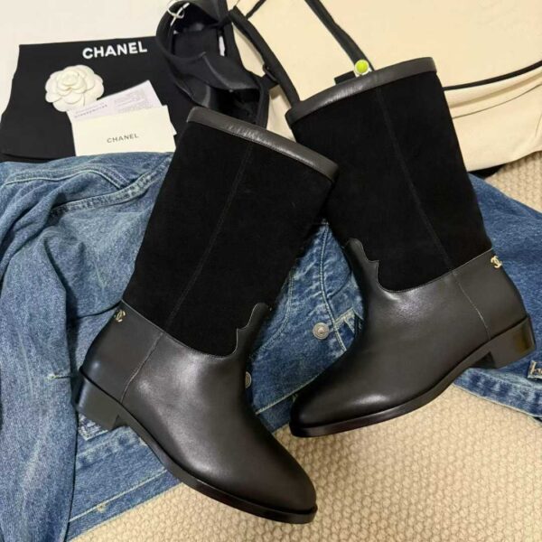 CHANEL Short boots