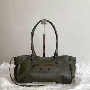 Balenciaga Women's Le City Bag East-west in Sesame