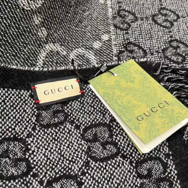 GUCCI Scarf