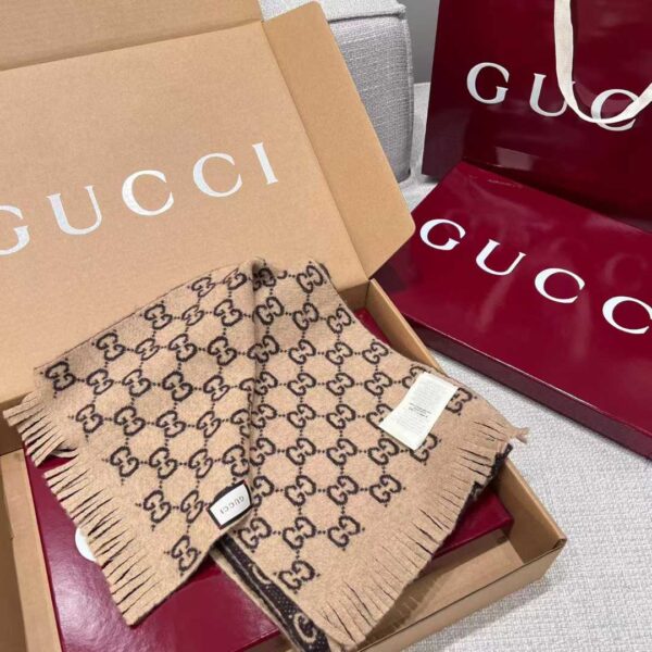 GUCCI Scarf