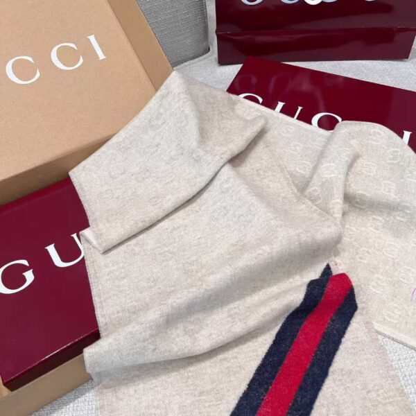GUCCI Scarf