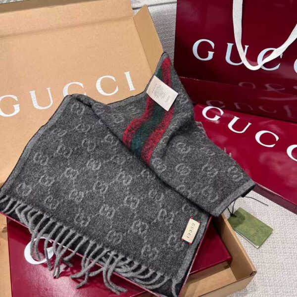 GUCCI Scarf