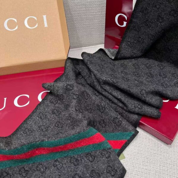 GUCCI Scarf