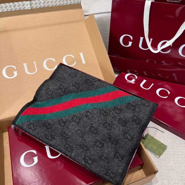 GUCCI Scarf