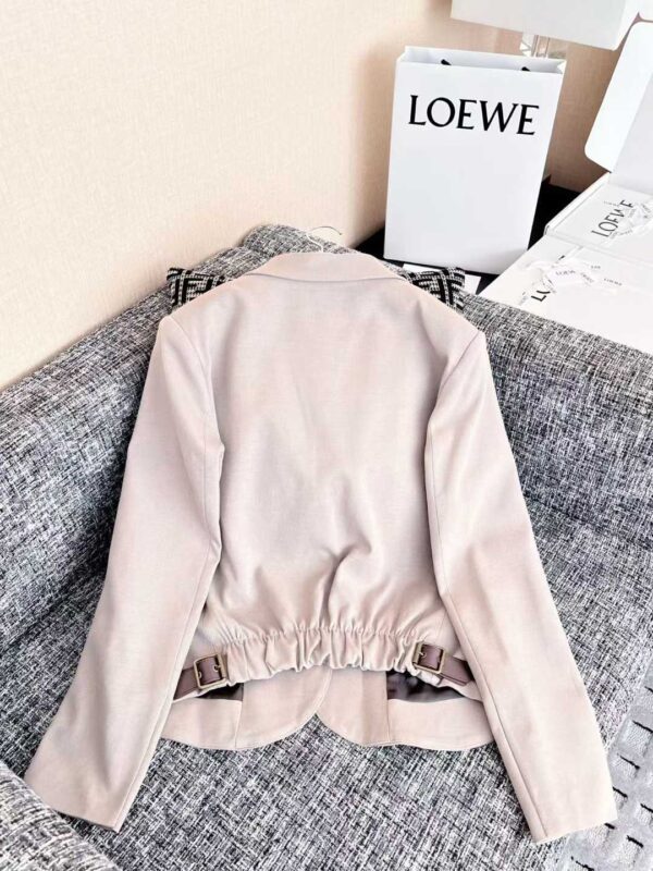 LOEWE 25 autumn and winter suits