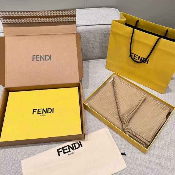 FENDI  FF  Jacquard cloak