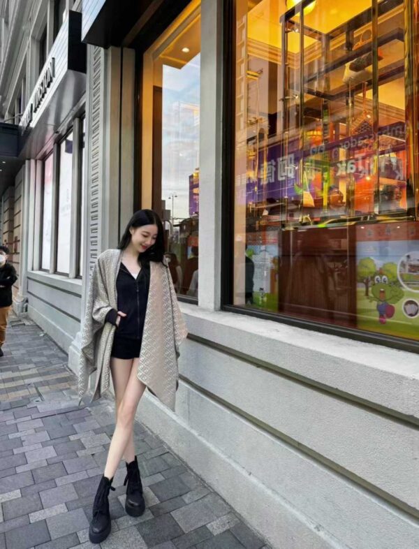 FENDI  FF  Jacquard cloak