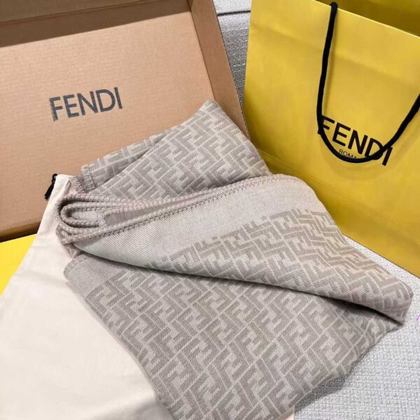 FENDI  FF  Jacquard cloak