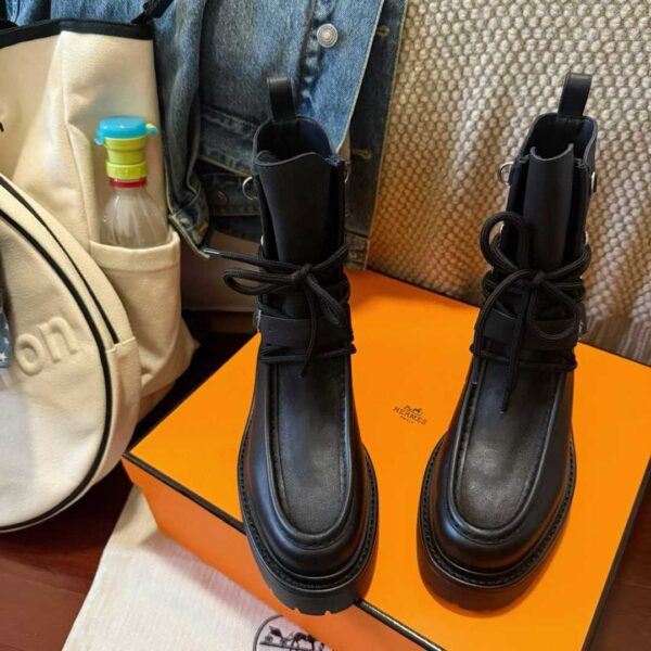 HERMES Short boots