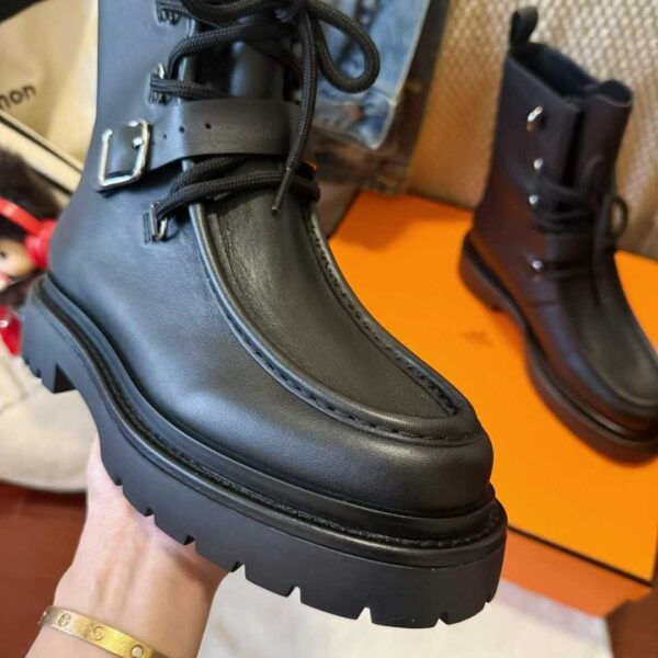 HERMES Short boots