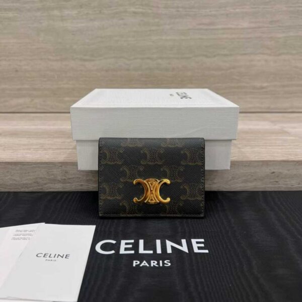 CELINE BI-FOLD CARD HOLDER IN Shiny calfskin