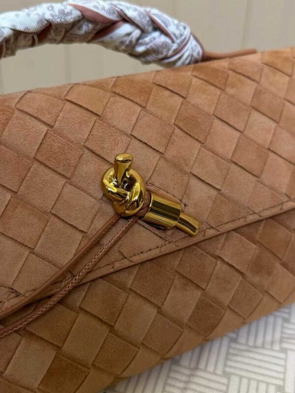 Bottega Veneta Andiamo Clutch