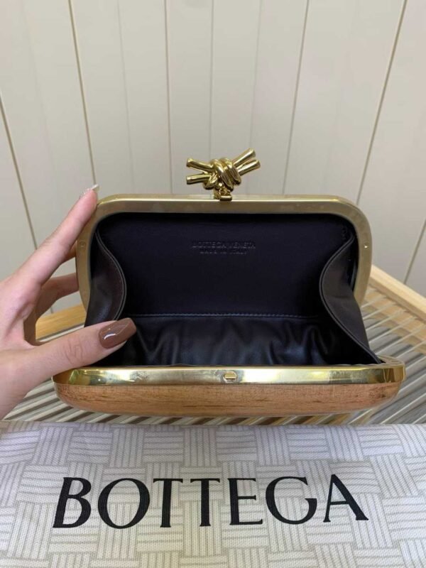 Bottega Veneta Knot