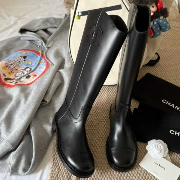 CHANEL Knight boots