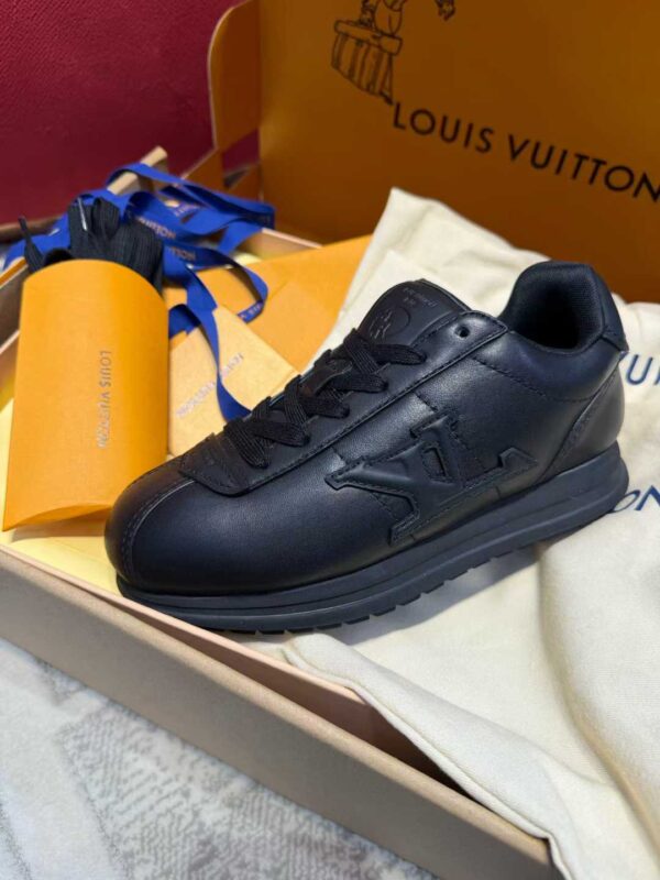 LOUIS VUITTON Bread shoes