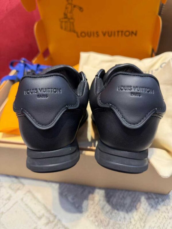 LOUIS VUITTON Bread shoes