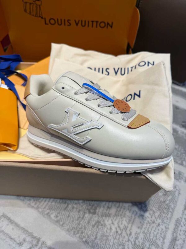 LOUIS VUITTON Bread shoes