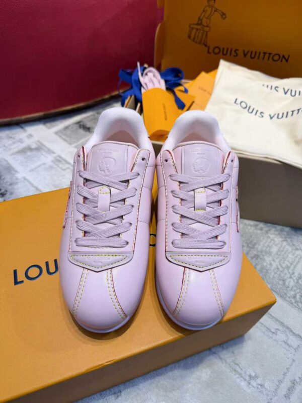 LOUIS VUITTON Bread shoes