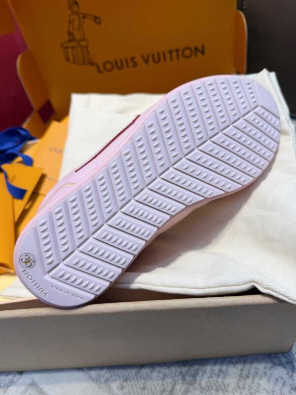 LOUIS VUITTON Bread shoes