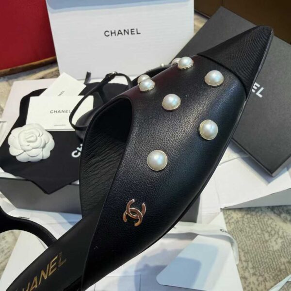 CHANEL 25K Mary Jane Shoes