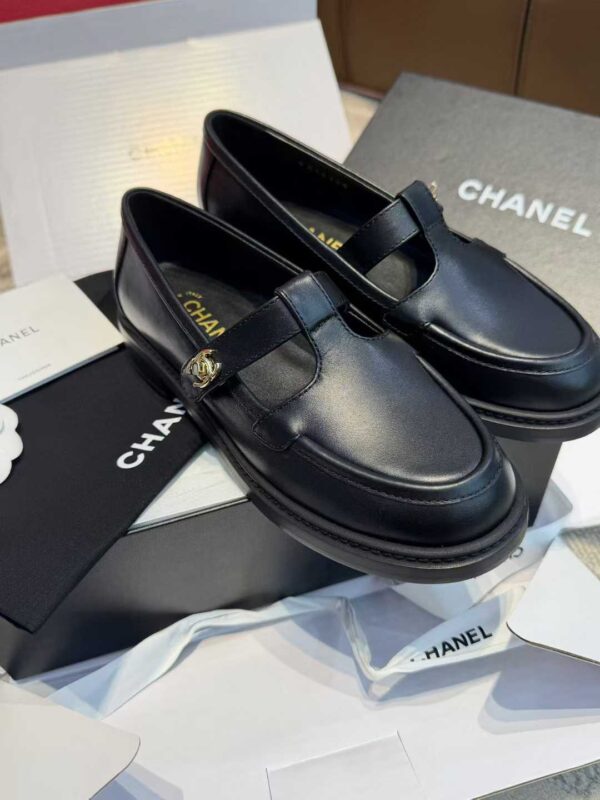 CHANEL 25K Love shoes