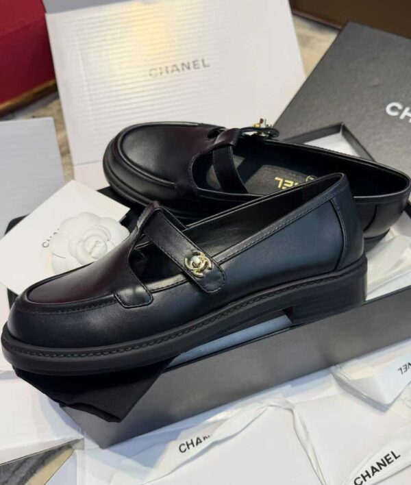 CHANEL 25K Love shoes