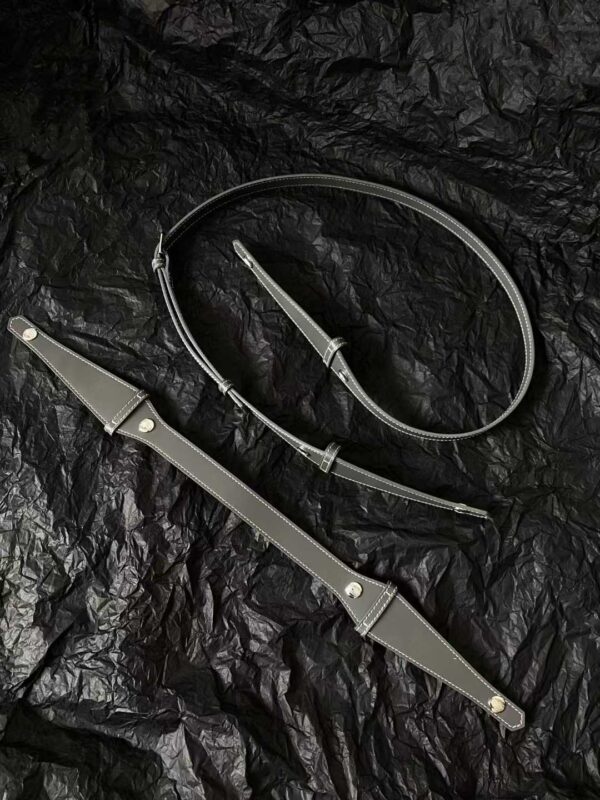 GOYARD Cuir MM Strap