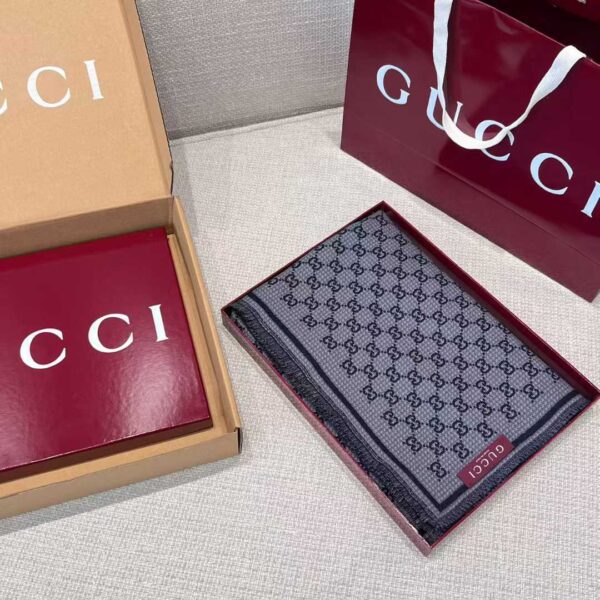 GUCCI Scarf