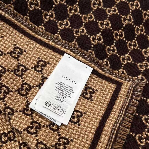 GUCCI Scarf