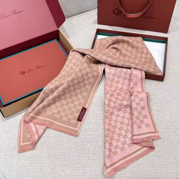GUCCI Scarf