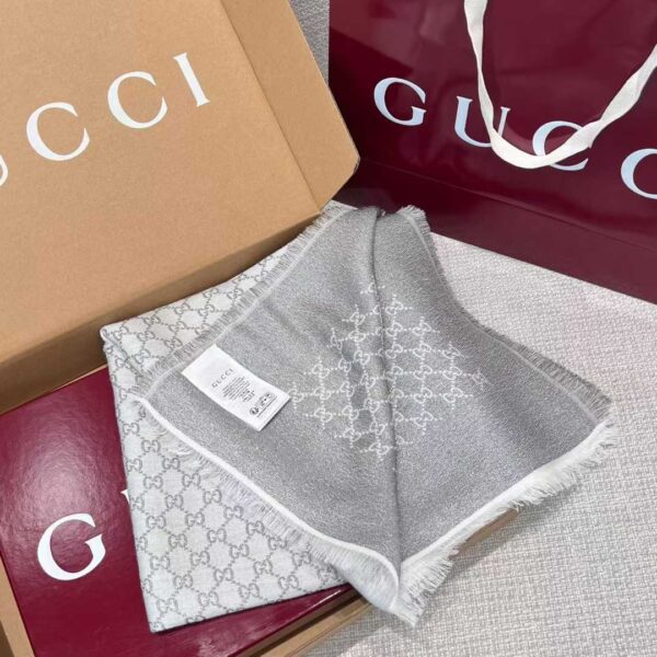 GUCCI Shawl