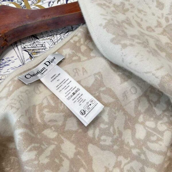 DIOR Shawl