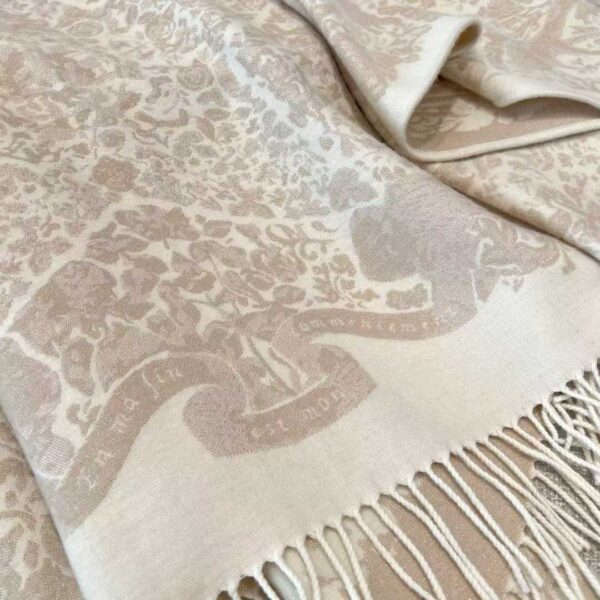 DIOR Shawl