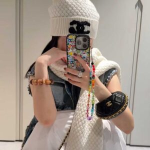 CHANEL Scarf + cold hat