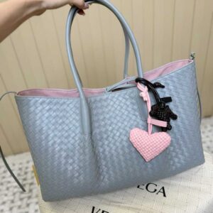 Bottega Veneta  Pinacoteca