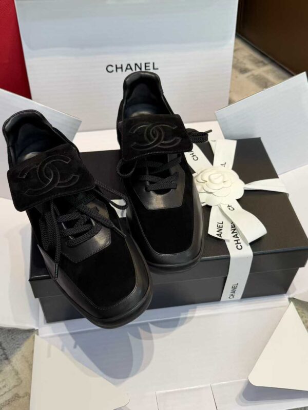 CHANEL VINTAGE Football shoes