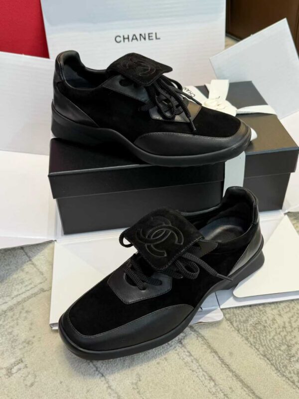 CHANEL VINTAGE Football shoes
