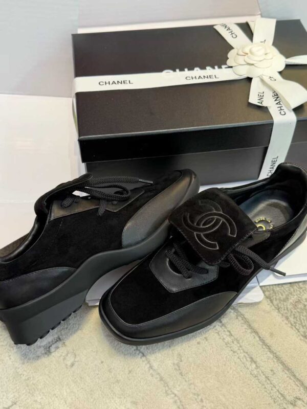 CHANEL VINTAGE Football shoes