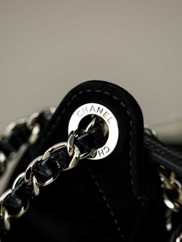 CHANEL Clutch with Chain