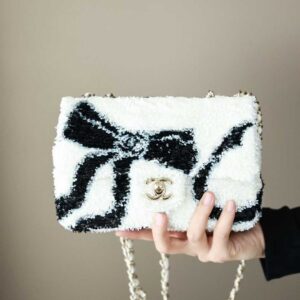 CHANEL FLAP BAG