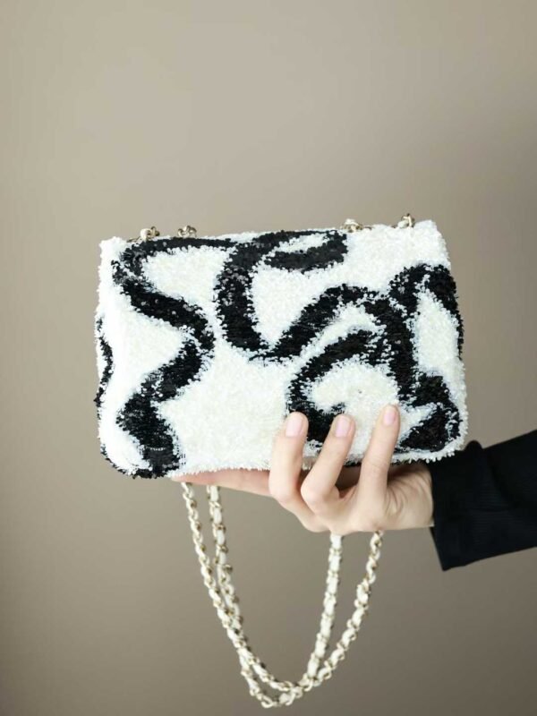 CHANEL FLAP BAG