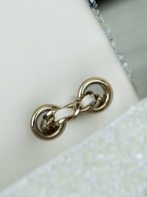 CHANEL FLAP BAG