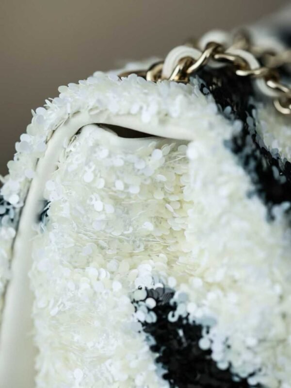 CHANEL FLAP BAG
